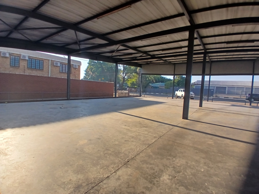 To Let commercial Property for Rent in Lower Bo-dorp North West